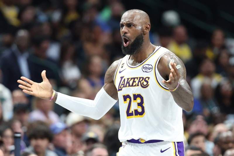 “Poked the Bear”: LeBron James’ Visibly Triggered After Rockets Forward Taunts Lakers Star in Game 2