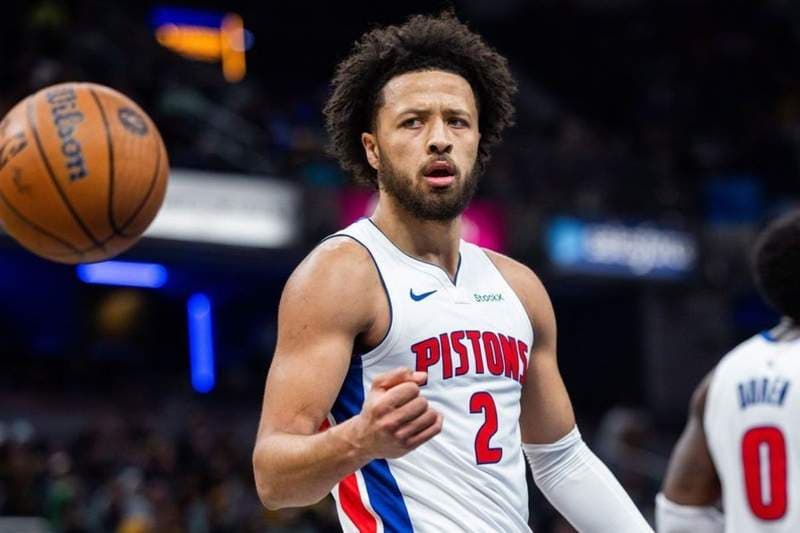 Cade Cunningham’s Moment With NBA Referee Raises Suspicion After Pistons Force Game 6 vs. Magic