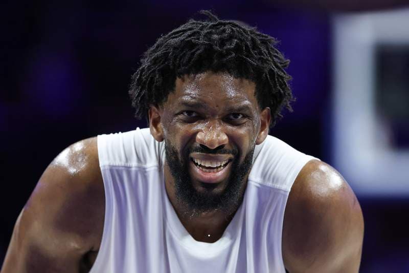 “I Was Faking It”: Joel Embiid Jokes About Injury Concerns While Sending Strong Message Before Knicks Series
