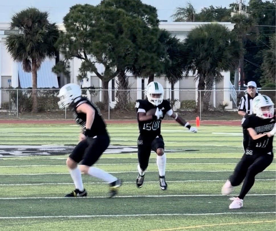 Melbourne football's spring game shows dominant offense, new defense