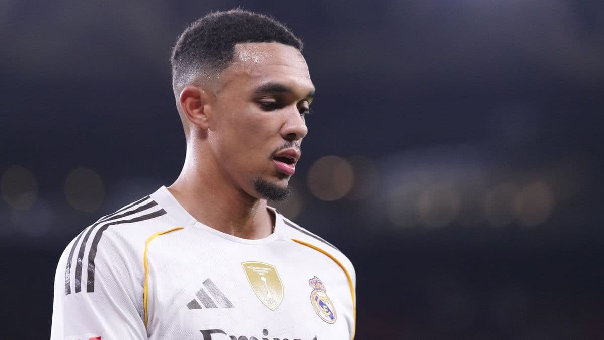 VIDEO: Trent Alexander-Arnold mocked by Real Madrid captain on the bench