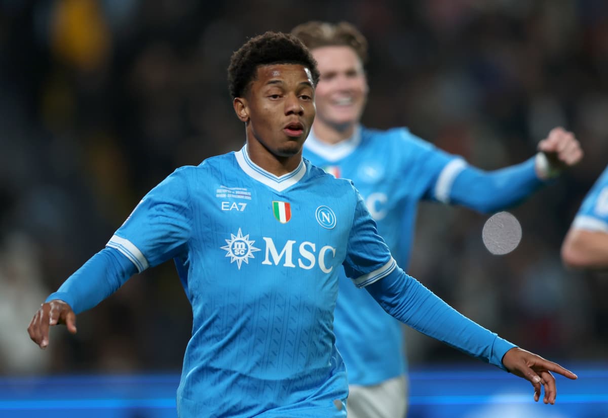 David Neres back at Napoli training camp 85 days after surgery
