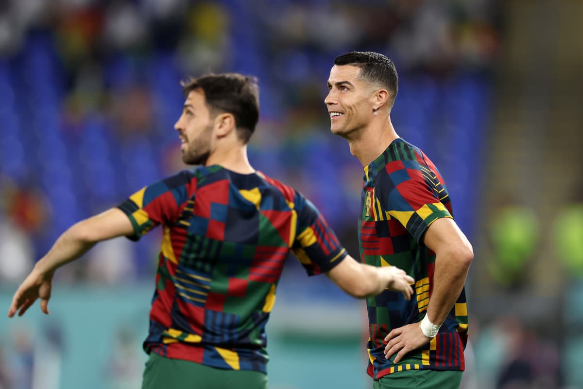 Report: Bernardo Silva calls Ronaldo to seek information about Juventus