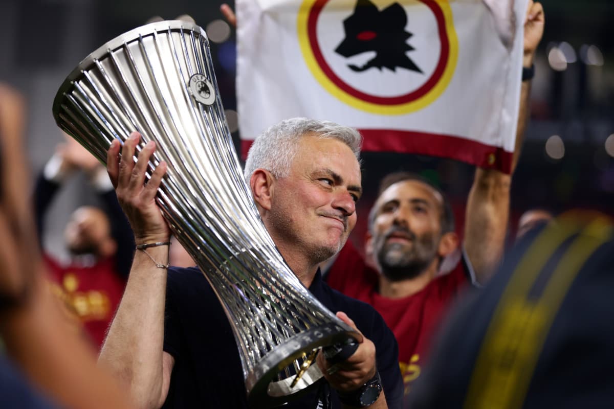 Mourinho on ‘my finished Roma’, Chivu’s surprise and the ‘biggest lie in football’
