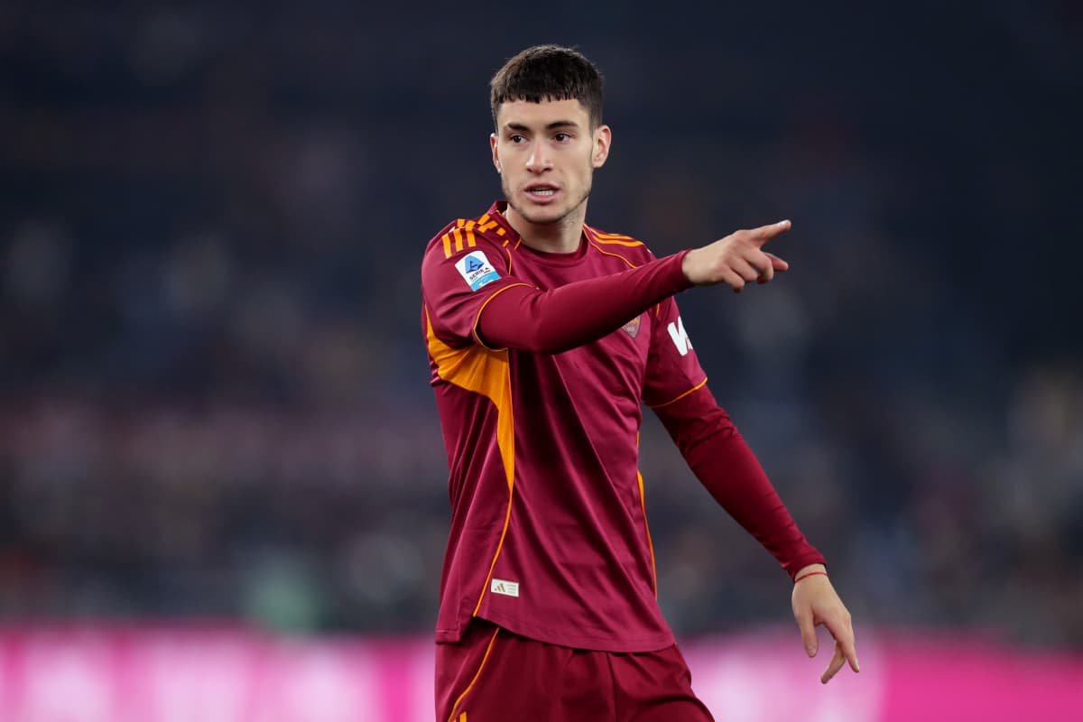 Report: Aston Villa targeting Soule move after Malen sale to Roma