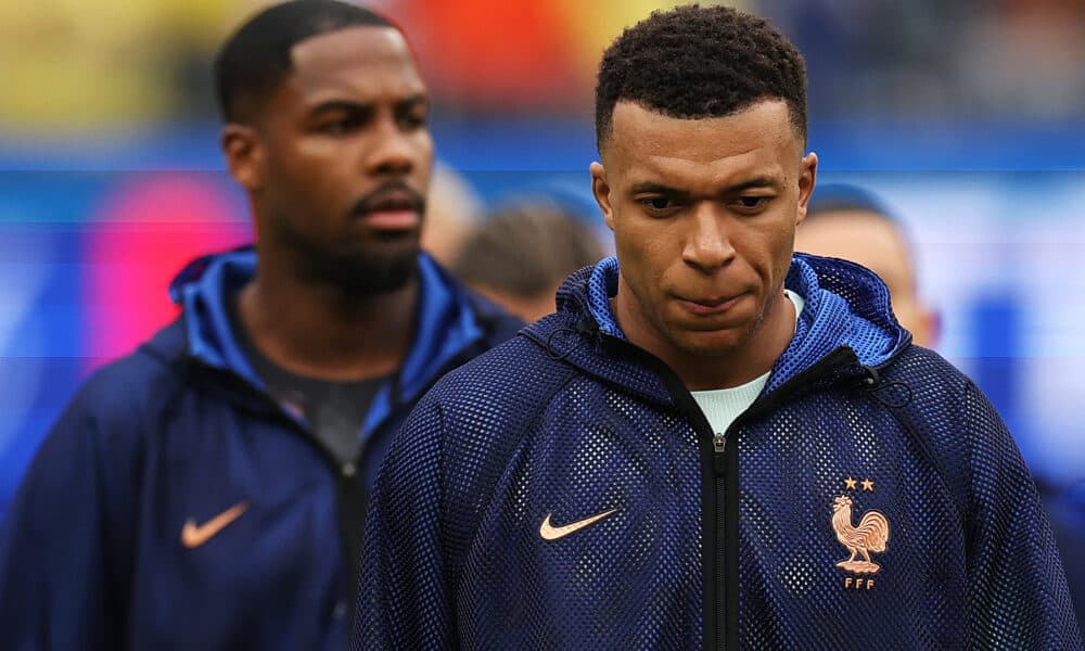 Why do millions of Real Madrid fans want Mbappe out?
