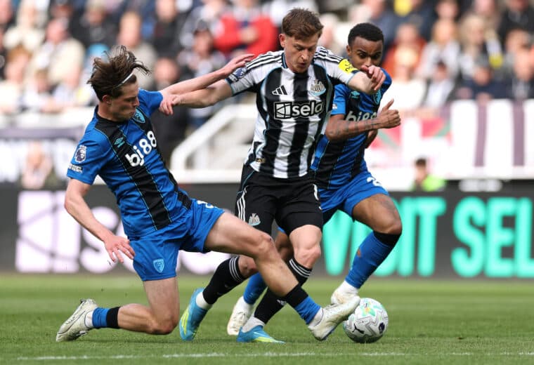 Manchester United linked with another Premier League midfielder after Anderson, Tonali & Wharton