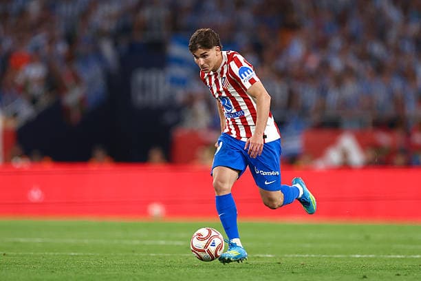 Diego Simeone says Arsenal, Barcelona and PSG are interested in ‘extraordinary’ Julian Alvarez