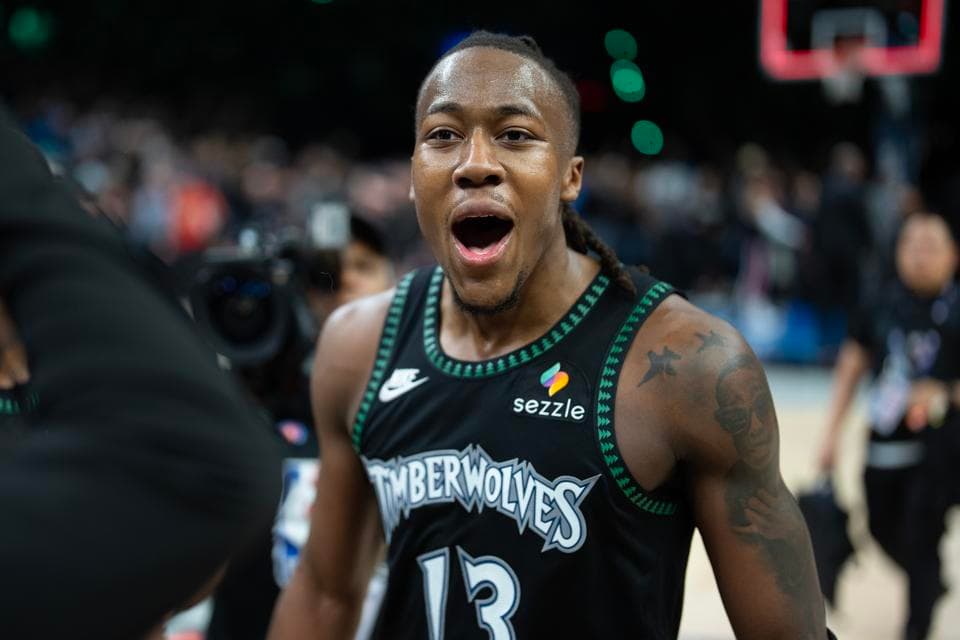 Timberwolves' Injuries Give Ayo Dosunmu A Golden Free-Agency Opportunity