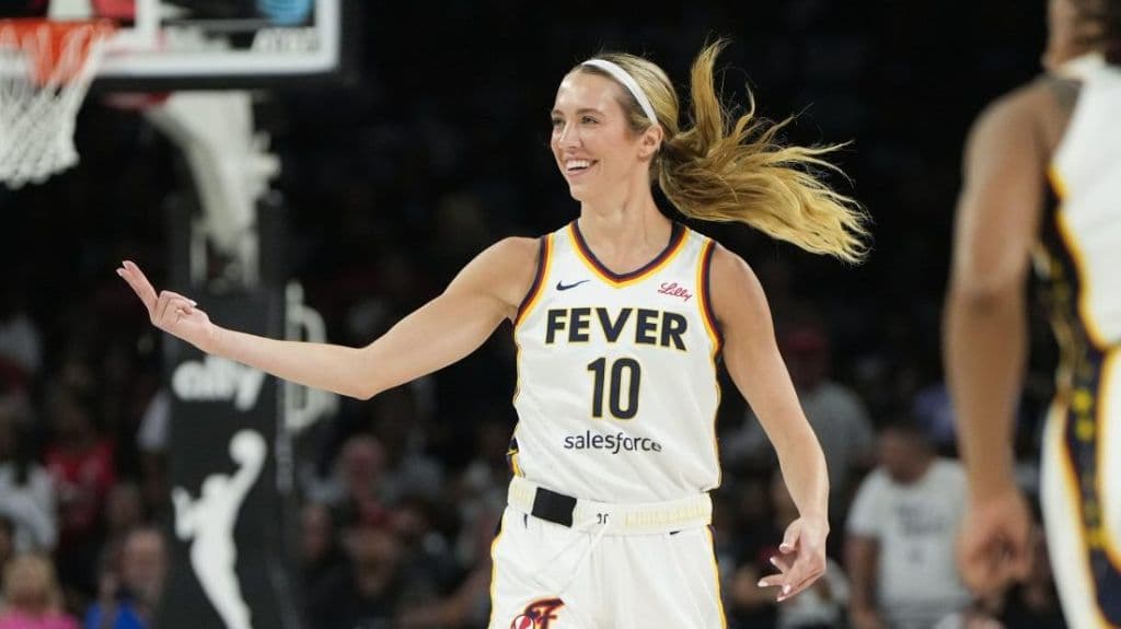 Lexie Hull Thinks Offseason Basketball Leagues Could Eventually Merge