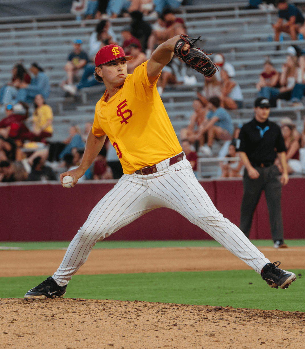 Carns has career night, Seminoles take down Stetson 9-2