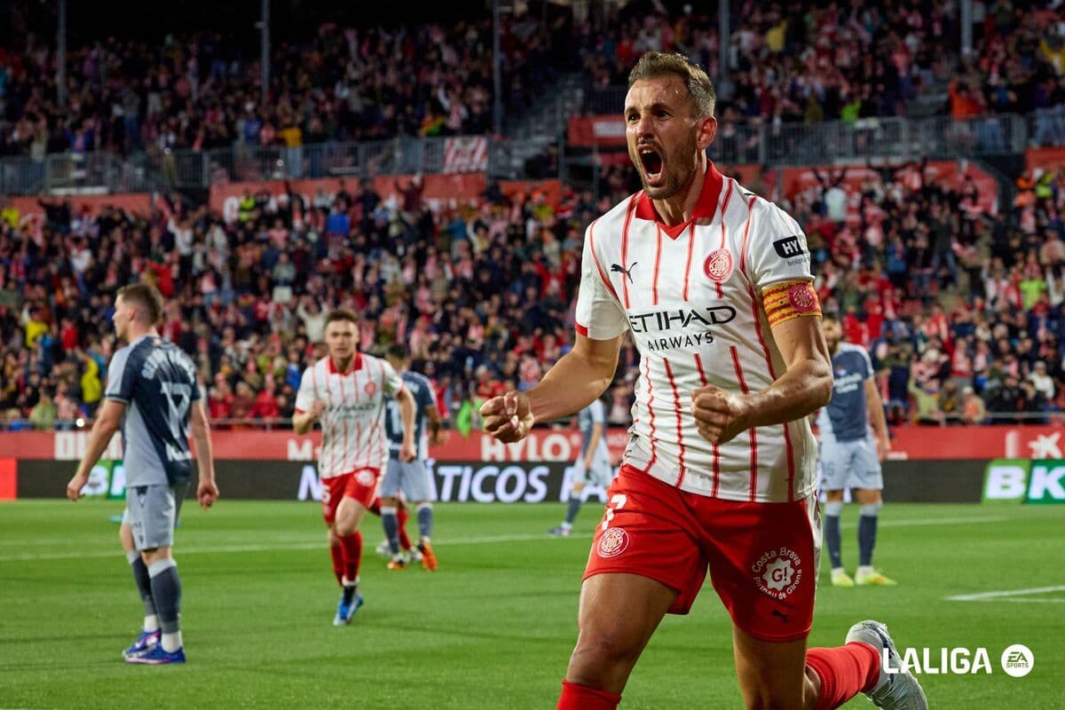 Girona clings to Stuani and keeps hope alive