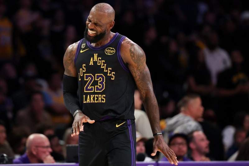 LeBron James has a surprising reaction to his viral reverse dunk vs. Houston Rockets