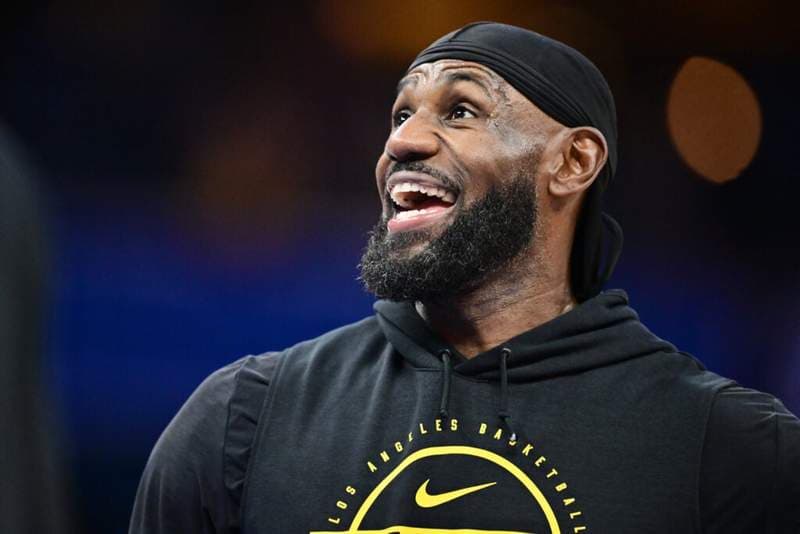 The golf joke that became a running gag around LeBron James this season