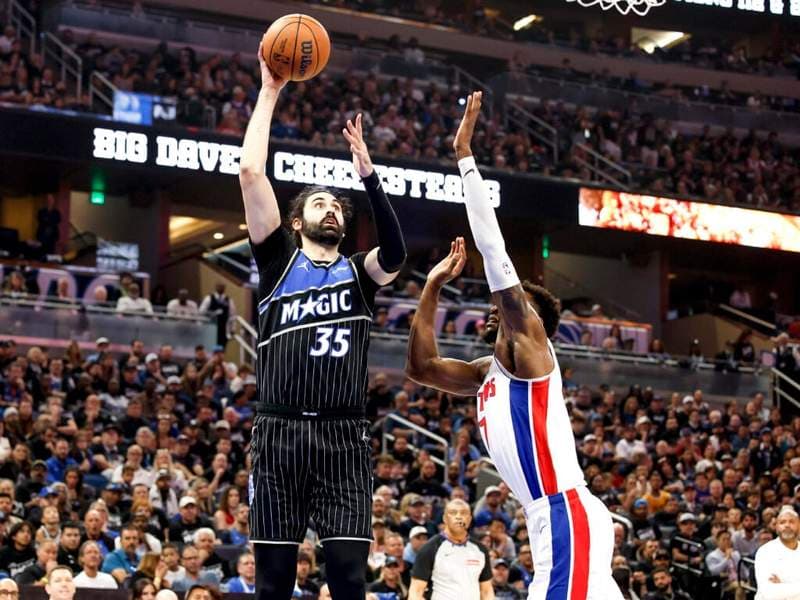 NBA fans react to Orlando Magic duo’s stunning pre-game handshake going viral