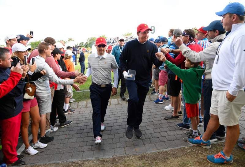 What Phil Mickelson once did at the Presidents Cup that left Kevin Kisner completely stunned