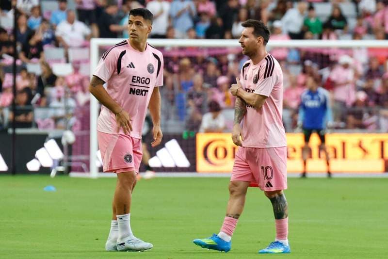 Luis Suarez slammed by fans for missing chance after Lionel Messi’s beautiful pass