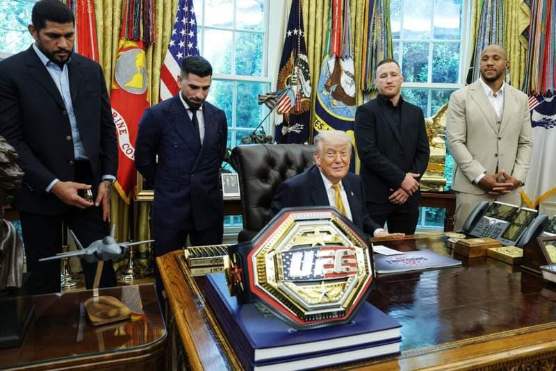 Donald Trump reveals new UFC belt during Ilia Topuria and Justin Gaethje meeting