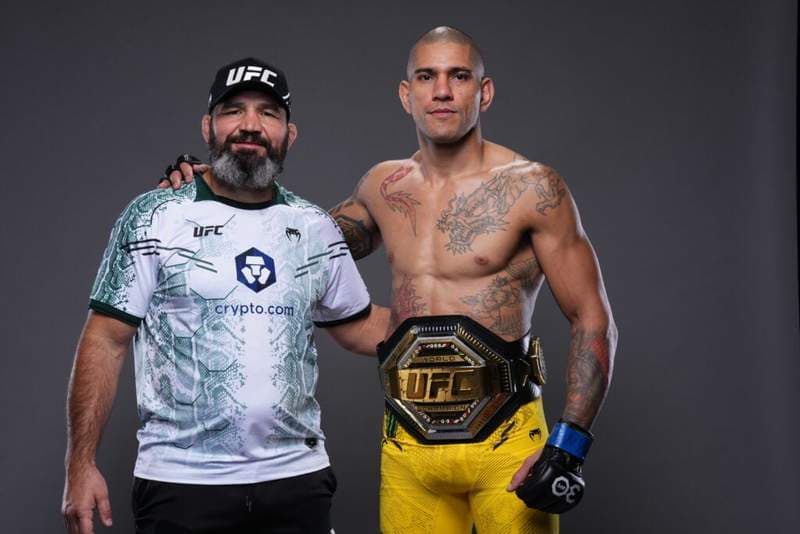 Glover Teixeira shares how Alex Pereira turned alcoholic past into charity in Brazil