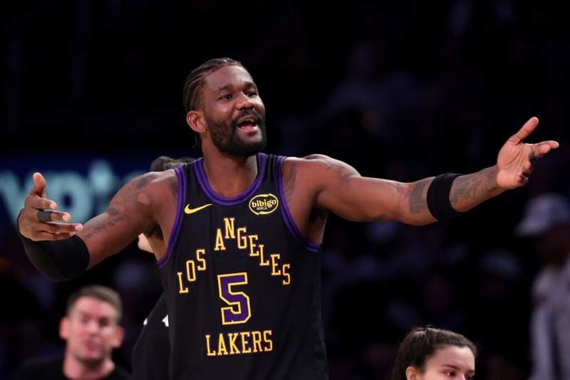 James Worthy gives brutal verdict on whether LA Lakers should keep Deandre Ayton