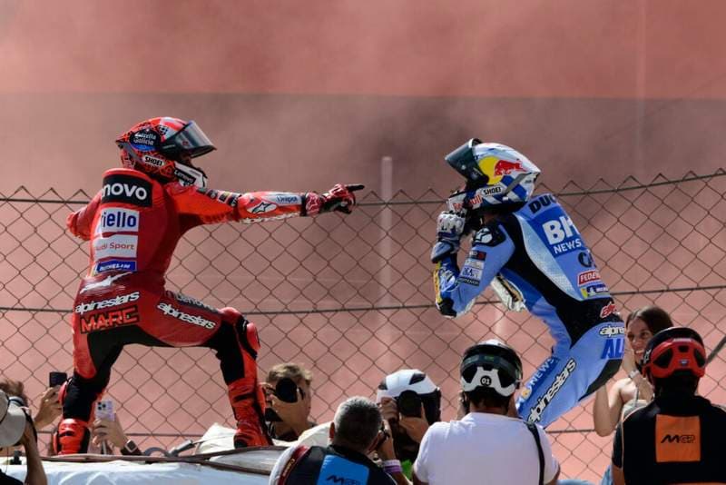 Alex Marquez opens up about why riding alongside Marc in MotoGP isn’t always easy