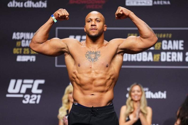 Artem Vakhitov gives bold 70% prediction for Alex Pereira vs Ciryl Gane