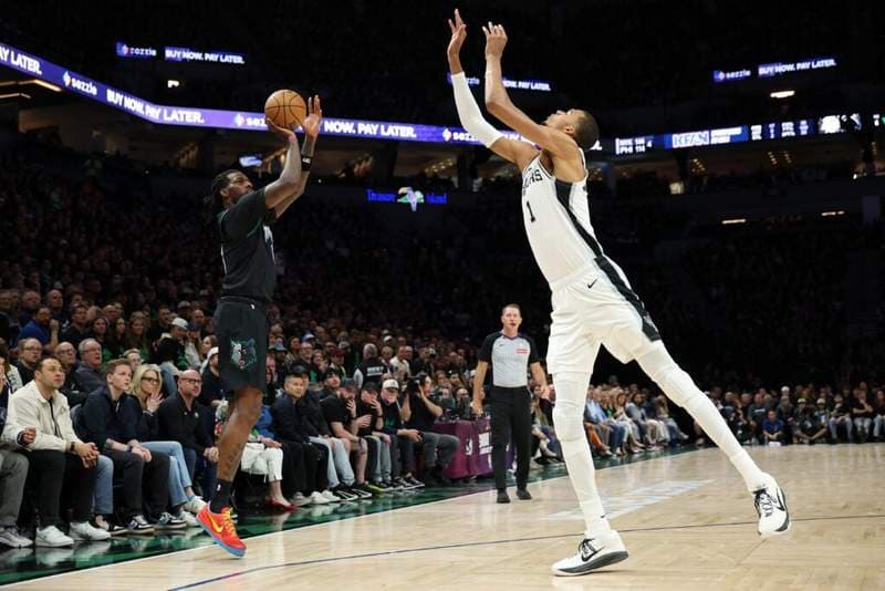 Naz Reid’s blunt answer on Wembanyama’s elbow leaves Edwards and Dosunmu laughing