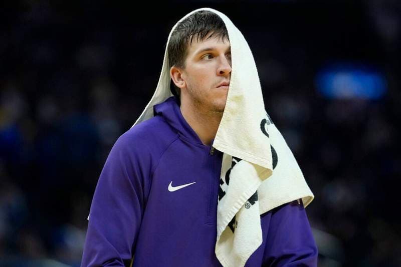 Austin Reaves breaks unwanted NBA Playoff record after terrible Game 1 shooting