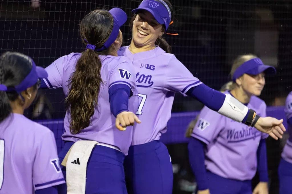 Washington softball earns 32nd consecutive NCAA Tournament berth