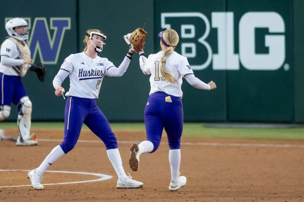 Washington earns fifth Big Ten sweep with 6-1 win over Minnesota