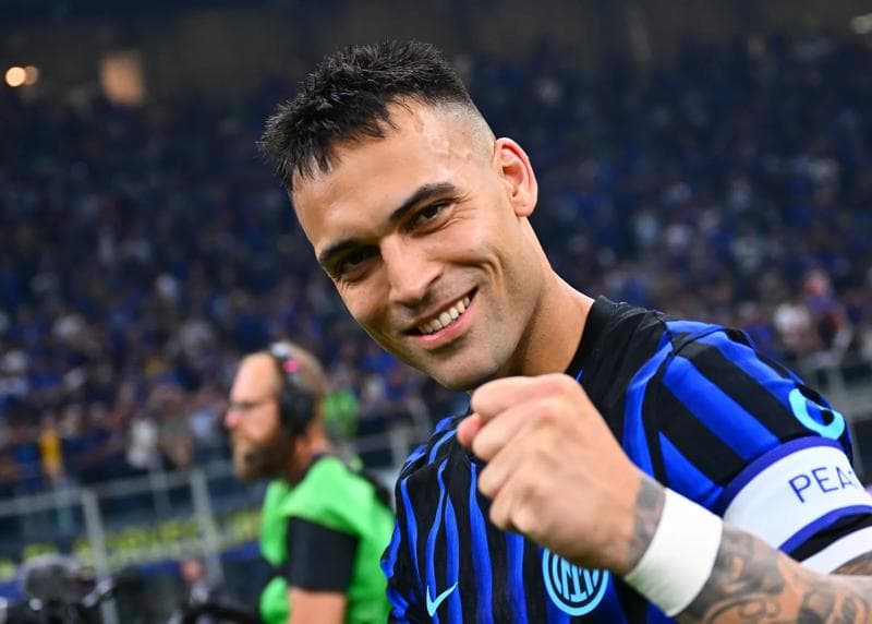 Lautaro, a Captain's heart: a journey through history