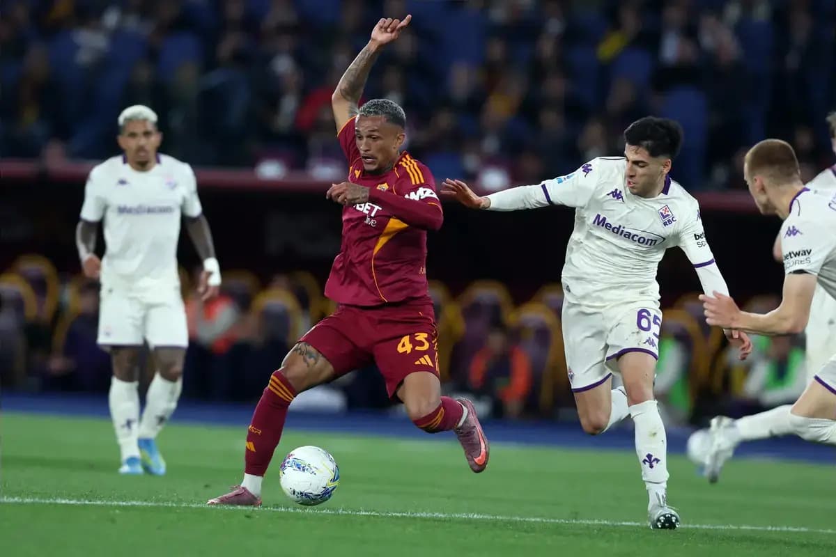 Arsenal is one of the clubs watching AS Roma star