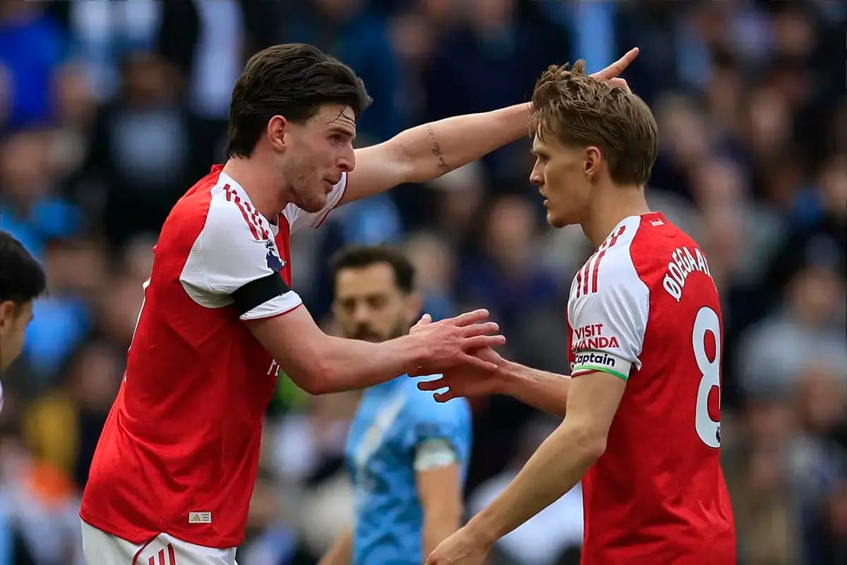 Camera catches Declan Rice’s message to Odegaard after Arsenal loses