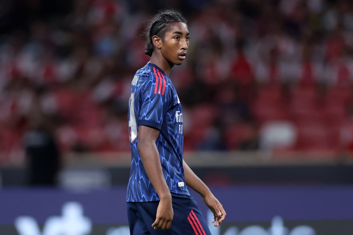 Highly-rated 16-year-old agrees to pen first professional deal at Arsenal