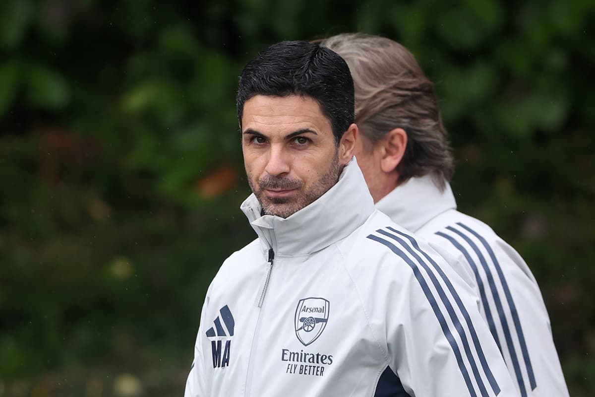 Arsenal icon says talk of sacking Arteta is disrespectful