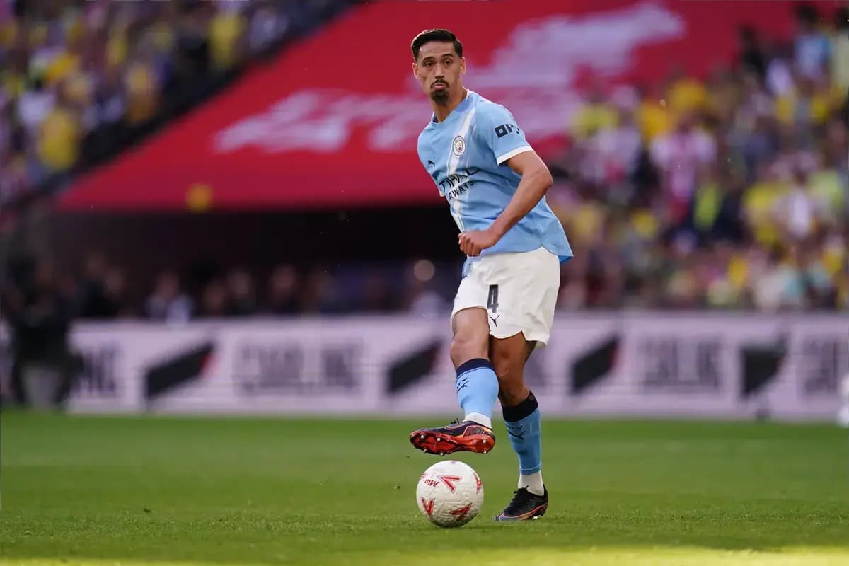 Juventus is targeting a move for former AC Milan man