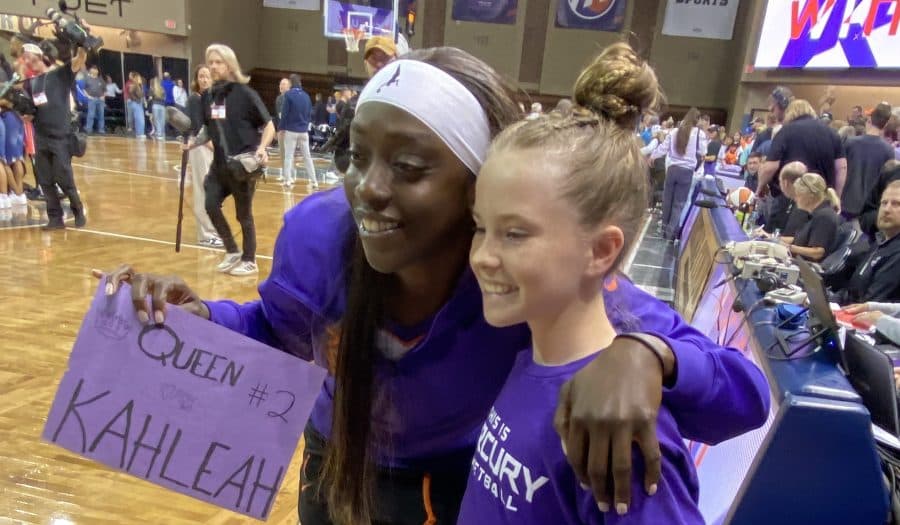 Copper gifts courtside seats to SD basketball player