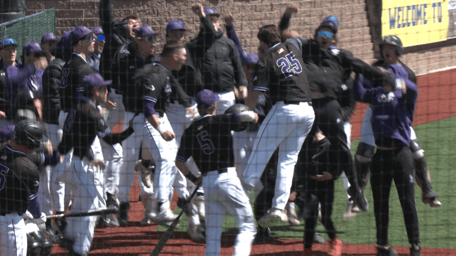 Sioux Falls rallies for game one win, settles for split