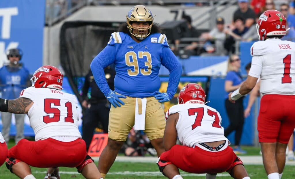 UCLA Signs Four-Star Defensive Lineman George Toia