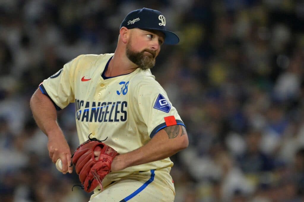 Angels Signing Kirby Yates Progressing in Rehab Assignment