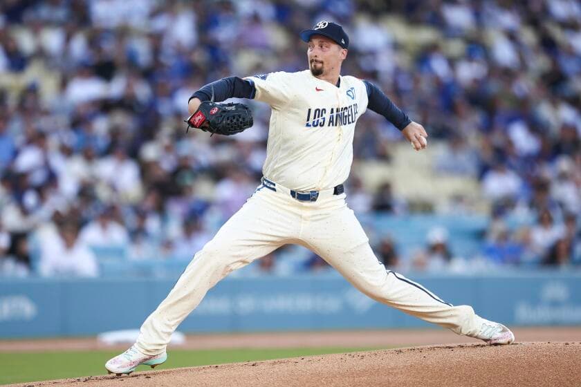 Blake Snell gets no help from the Dodgers' offense in loss to Braves