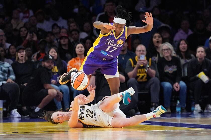Caitlin Clark and Indiana Fever overwhelm Sparks, who drop their second straight game
