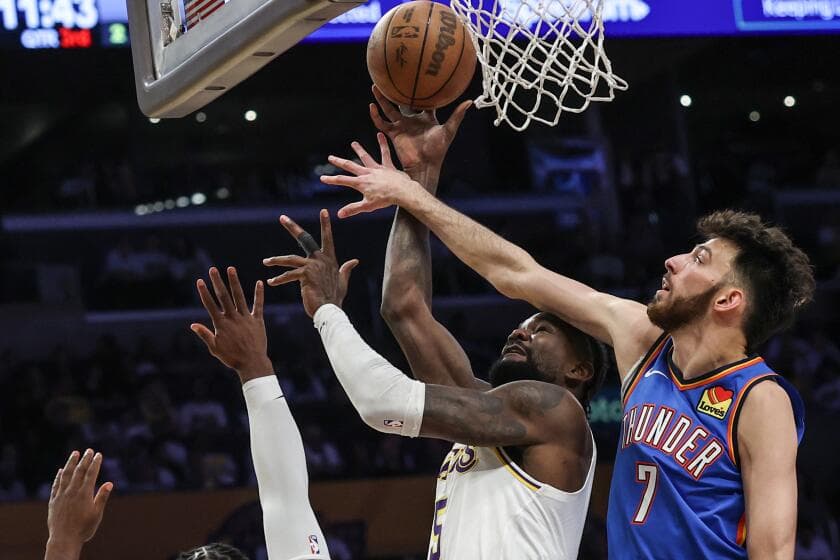'Get the big fella involved': Lakers' Deandre Ayton disappearing against Thunder