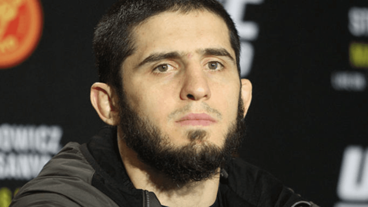 Islam Makhachev robbed while on Italy trip, pleads for rare gift to be returned
