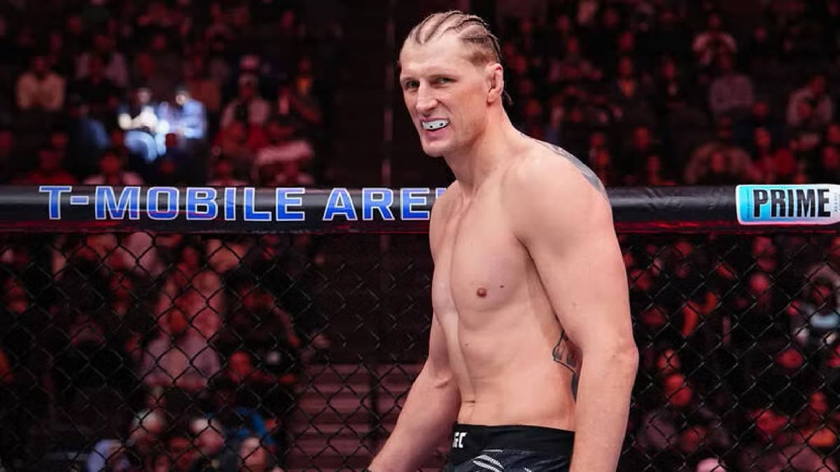 Alexander Volkov decisions Waldo Cortes-Acosta in UFC 328 heavyweight clash