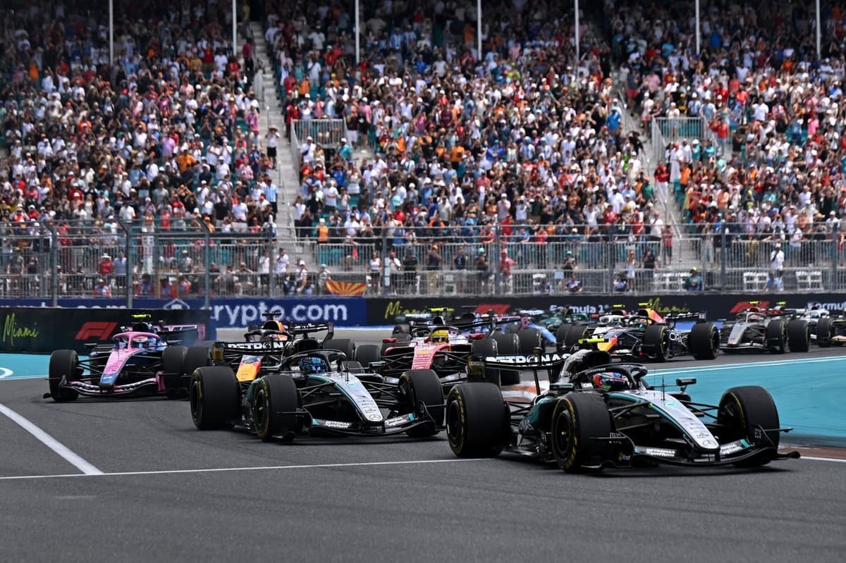 Toto Wolff: Mercedes poor starts “not acceptable” if we want to win F1 world titles