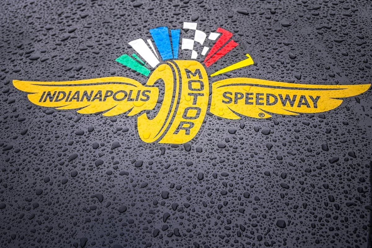 Rain washes out IndyCar qualifying at Indianapolis road course