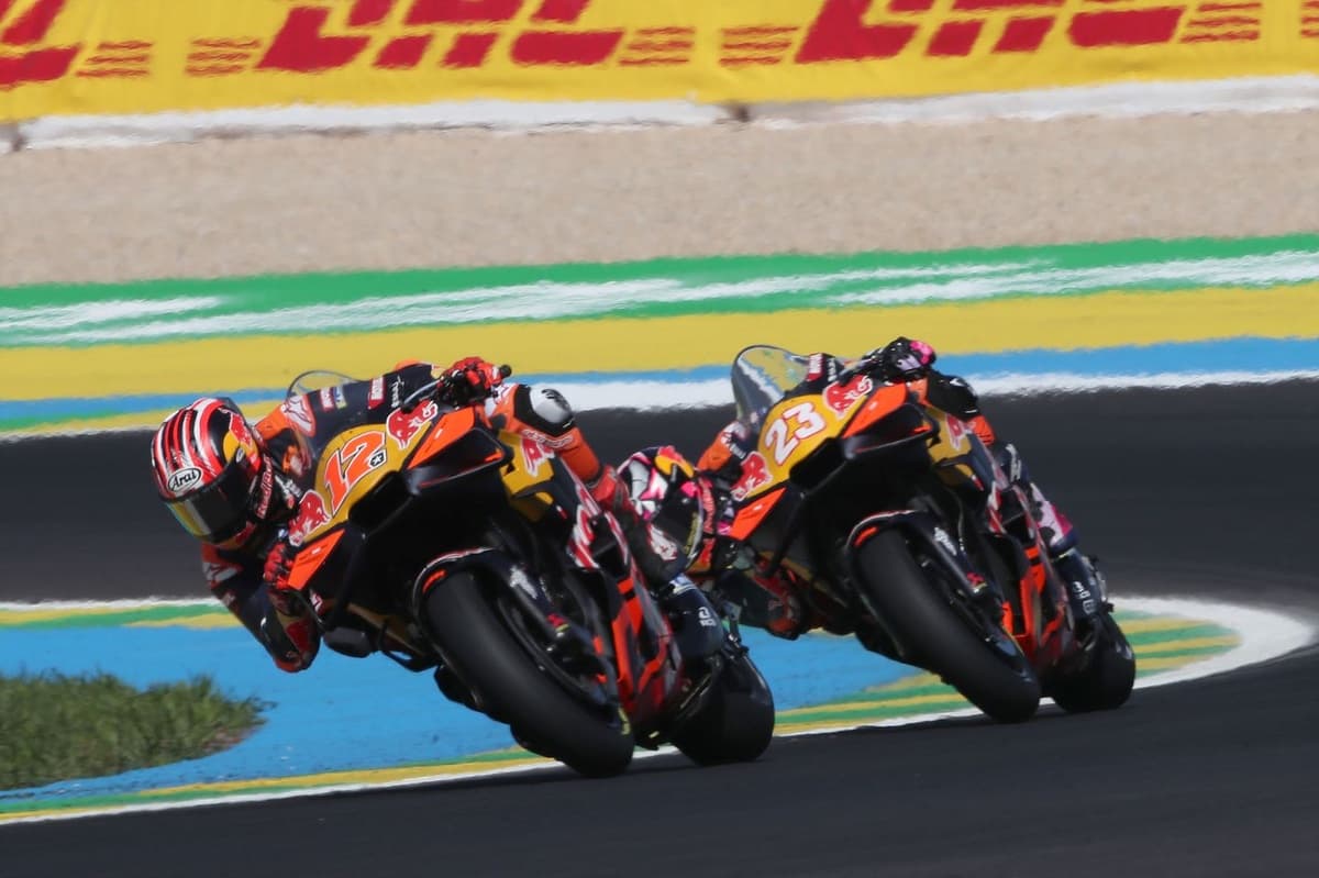 Tech3 signs new deal with KTM for MotoGP's 850cc era after Honda talks