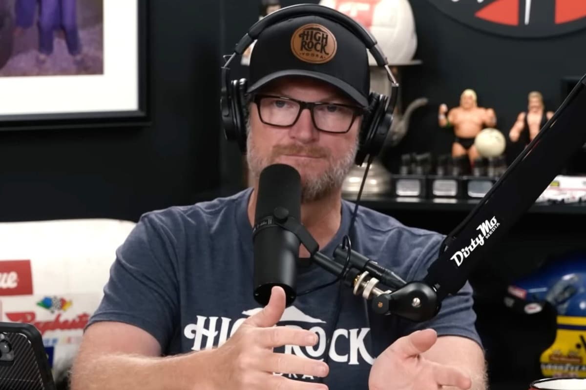 Dale Earnhardt Jr. weighs in on Denny Hamlin, Kyle Busch spat