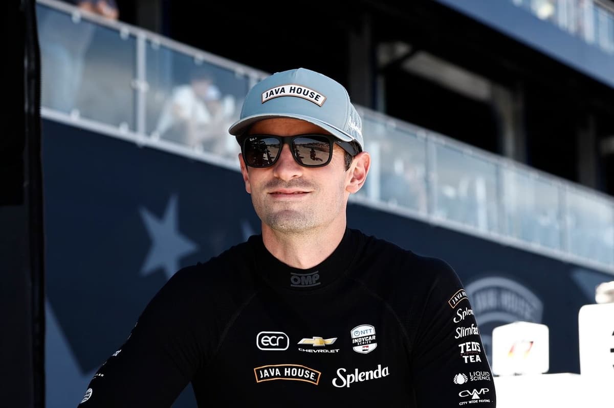 Alexander Rossi furious after IndyCar leaves him stranded on 170mph straight